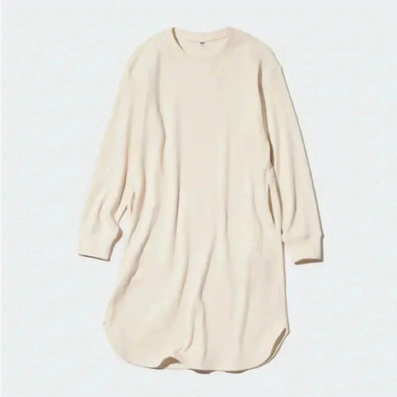 UNIQLO - Beige Waffle Long Dress - Picture 2 of 6